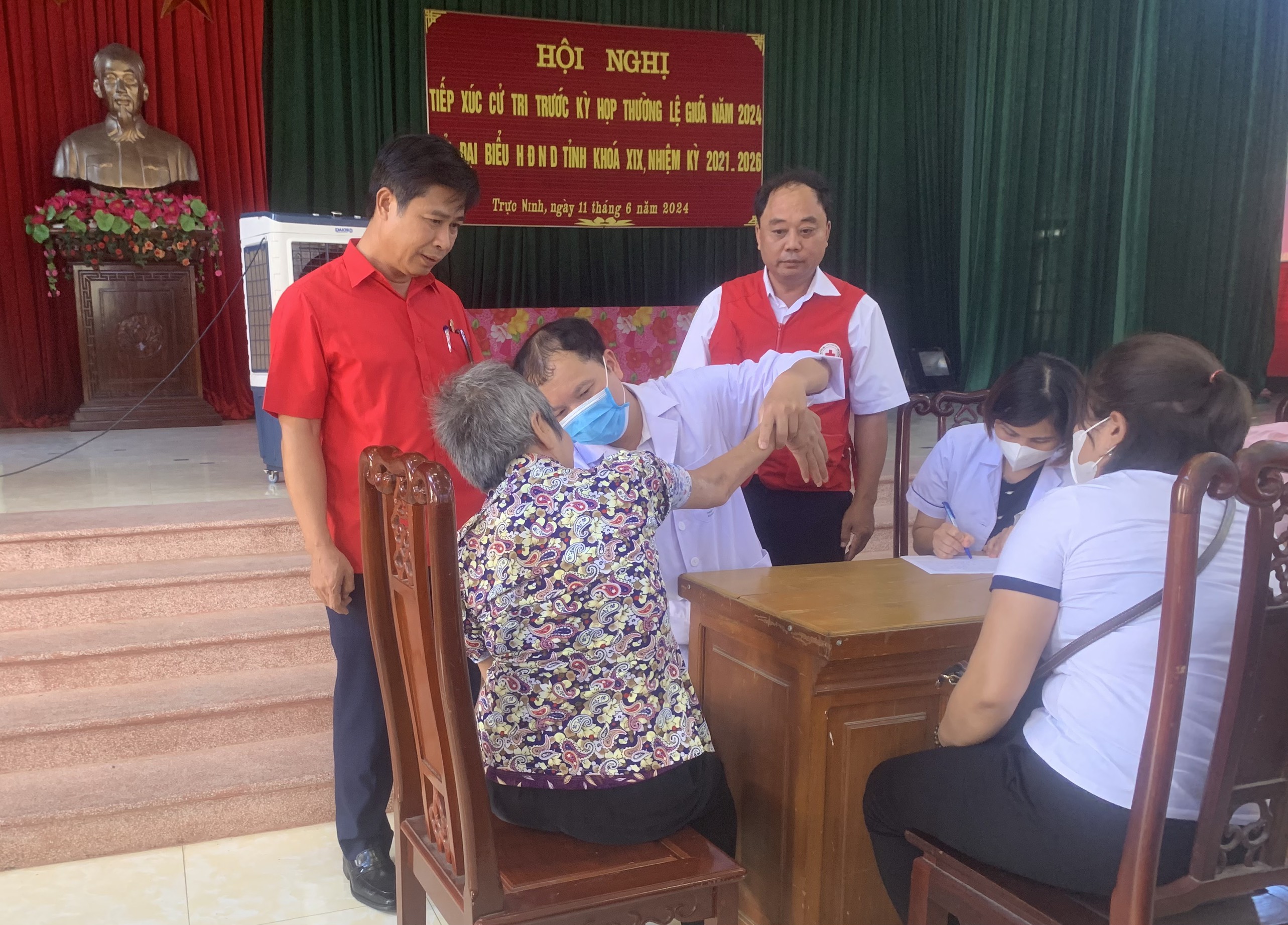 anh tin bai